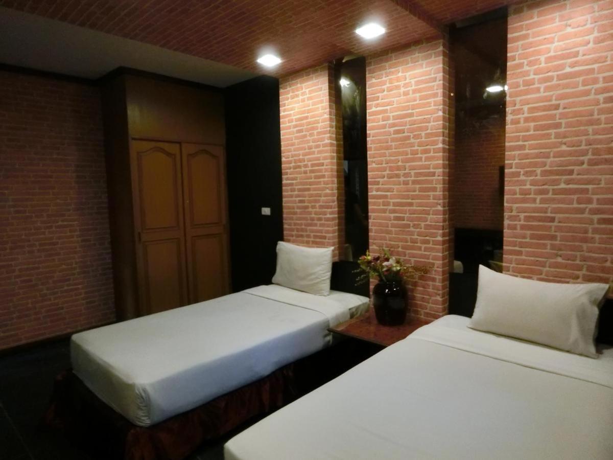 Newyork Suite Hotel Ban Ko  Exterior foto