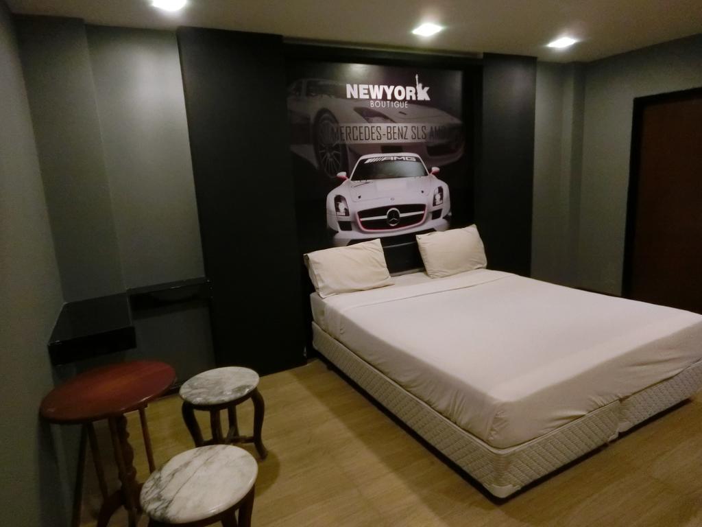 Newyork Suite Hotel Ban Ko  Cameră foto